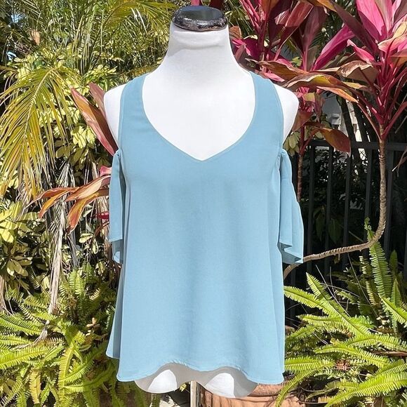 Show Me Your MuMu Hazel Ruffle Cold Shoulder Top - Picture 2 of 7